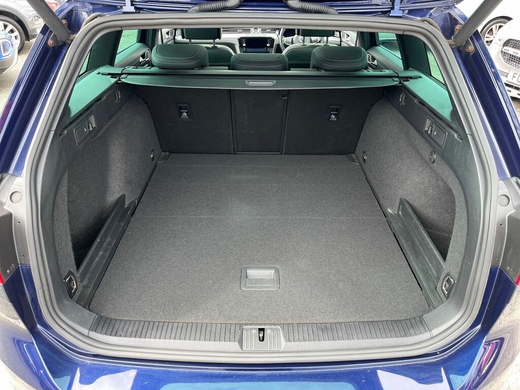 Volkswagen Passat Se Business Grey #30