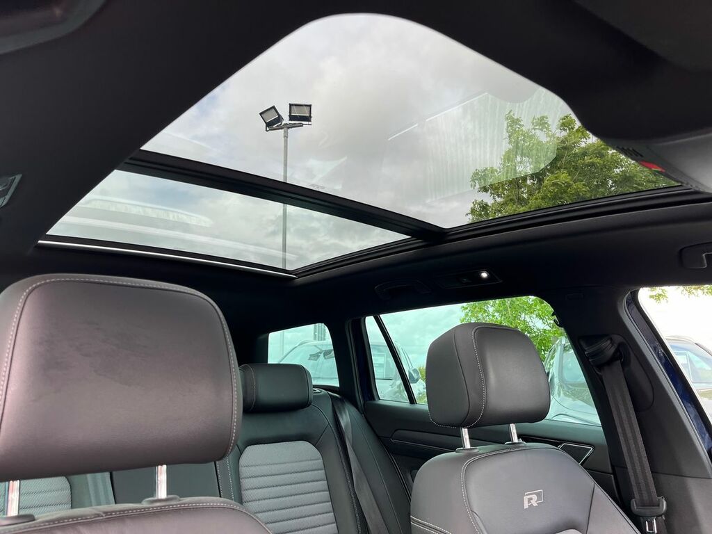 Volkswagen Passat Se Business Grey #17
