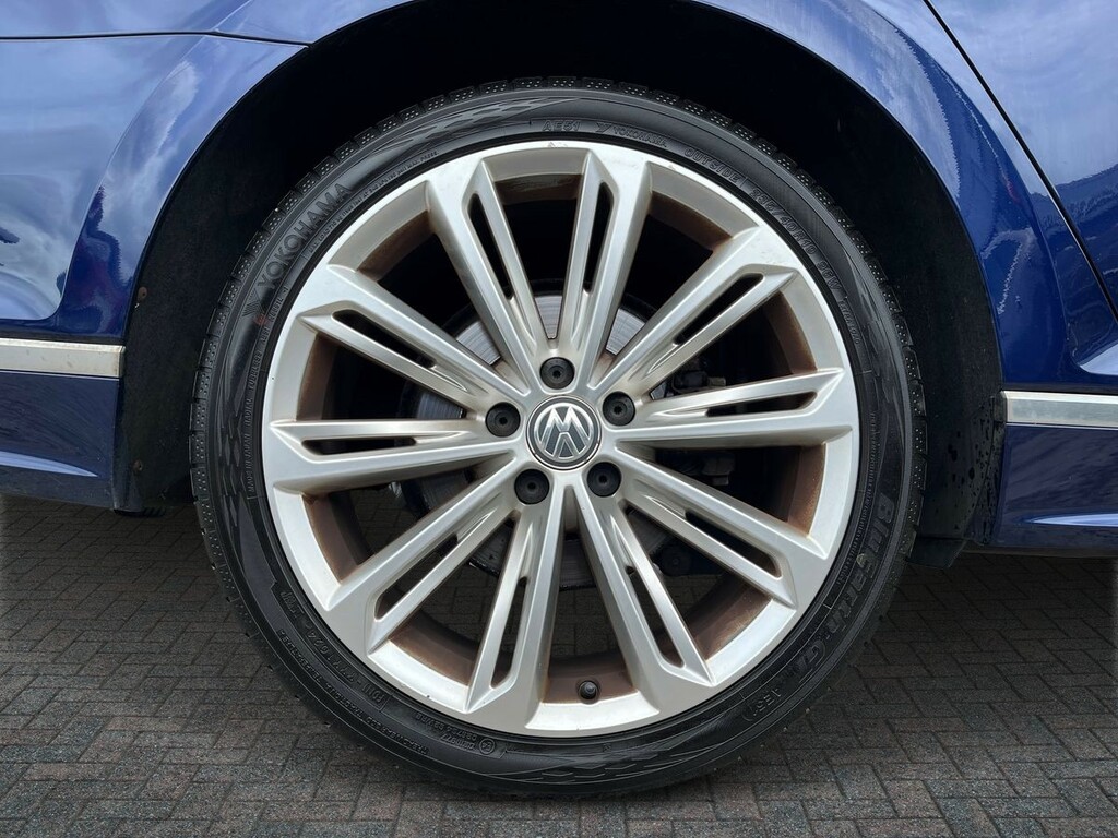 Volkswagen Passat Se Business Grey #8