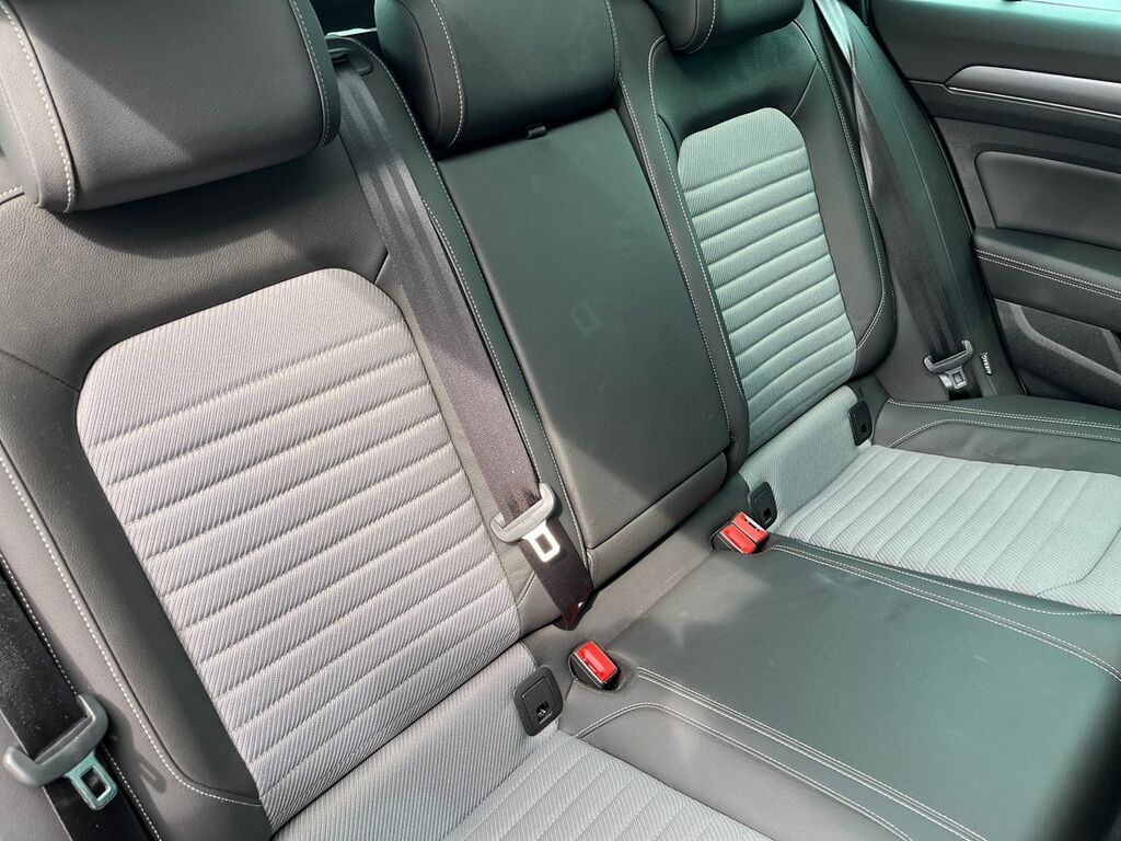 Volkswagen Passat Se Business Grey #40