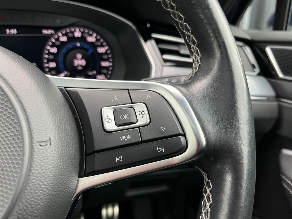 Volkswagen Passat Se Business Grey #16