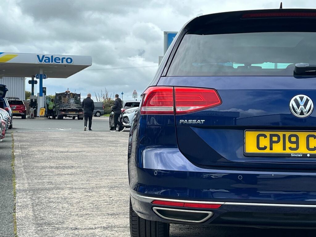 Volkswagen Passat Se Business Grey #19