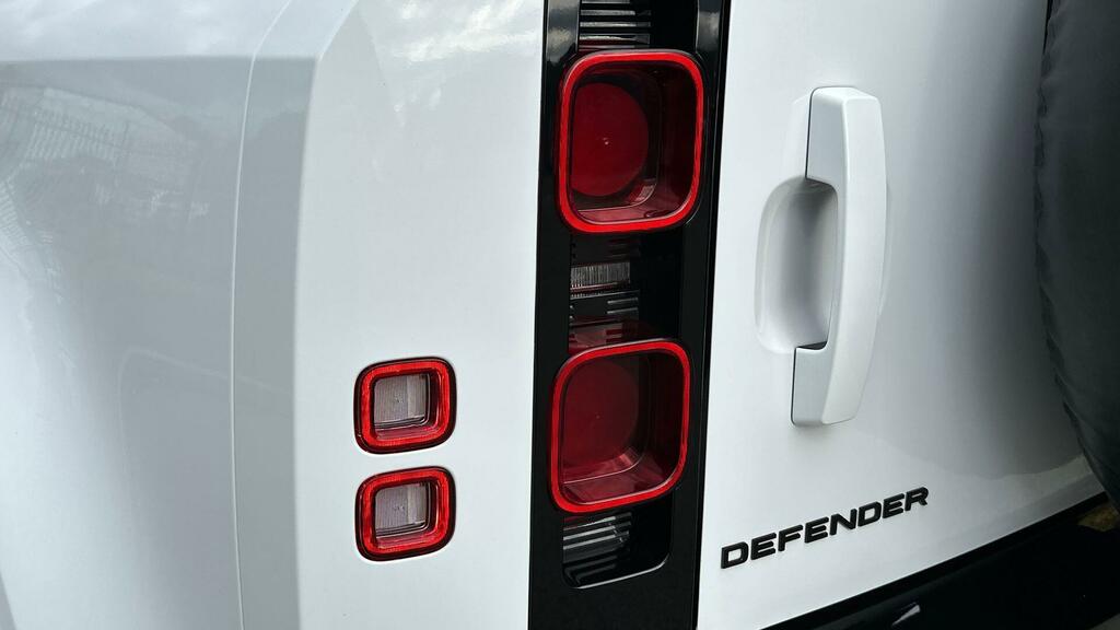 Land Rover Defender 110 Suv Black #25