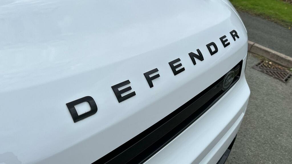 Land Rover Defender 110 Suv Black #29