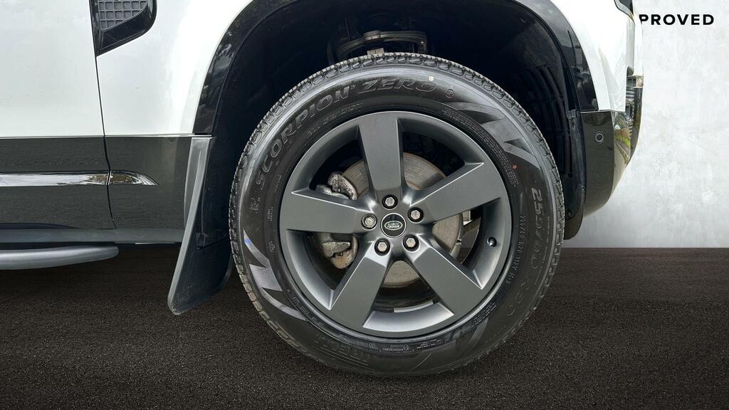 Land Rover Defender 110 Suv Black #8