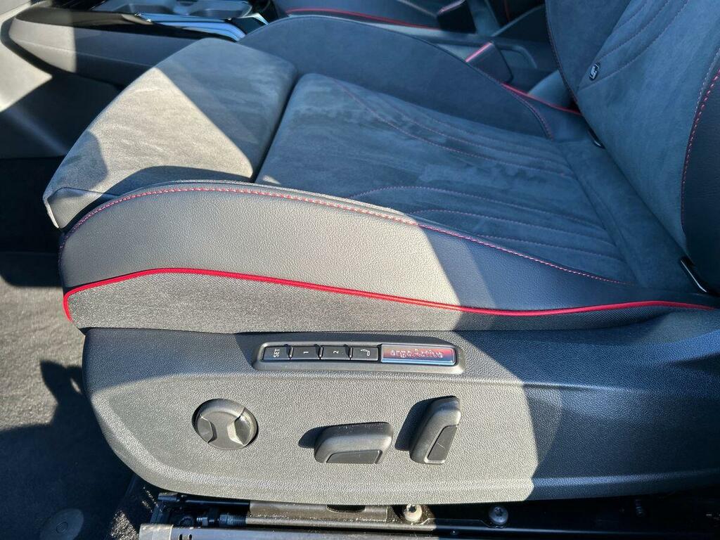 Volkswagen ID.5 Pro 77Kwh Match White #42