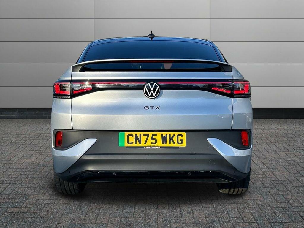 Volkswagen ID.5 Pro 77Kwh Match White #7