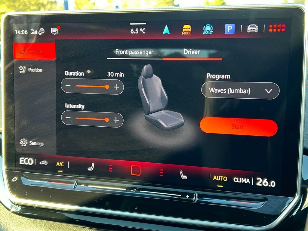 Volkswagen ID.5 Pro 77Kwh Match White #30