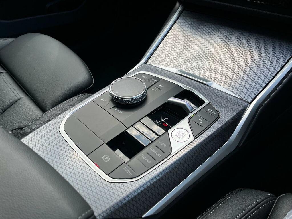 BMW 3 Series 2L M Sport Blue #13
