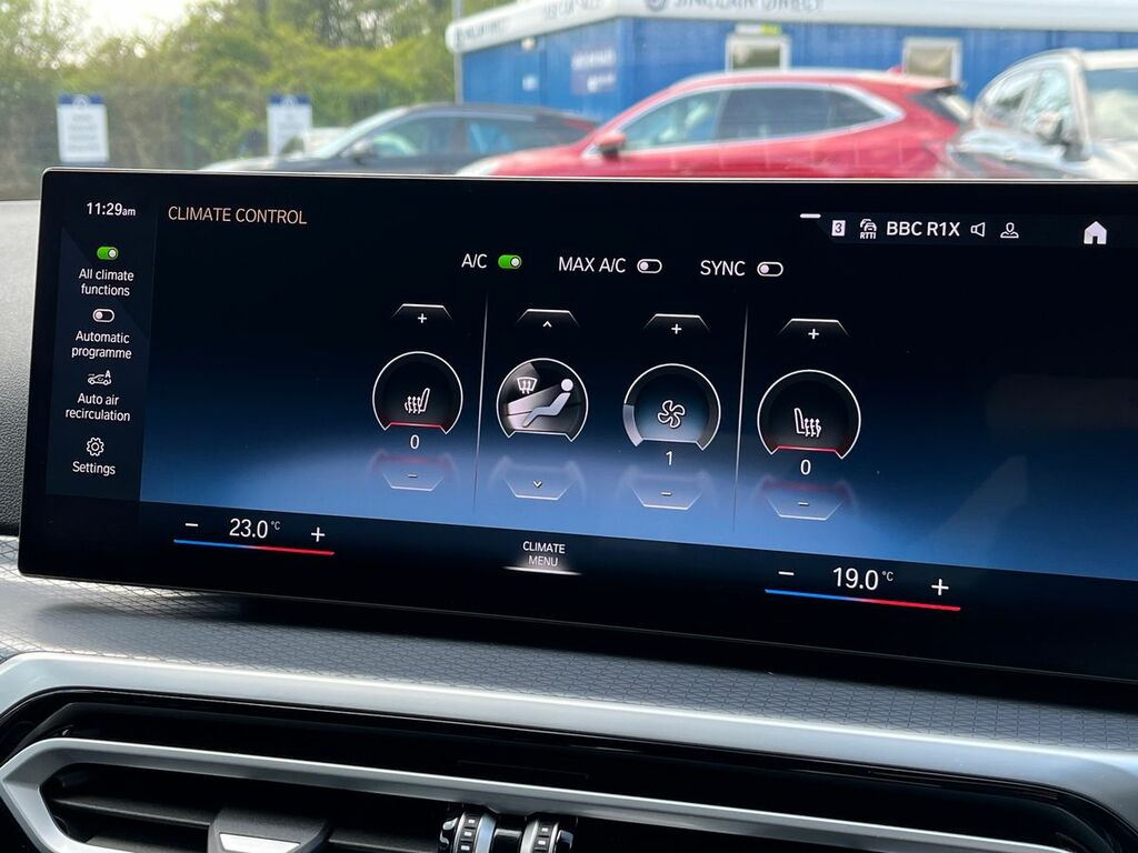 BMW 3 Series 2L M Sport Blue #12
