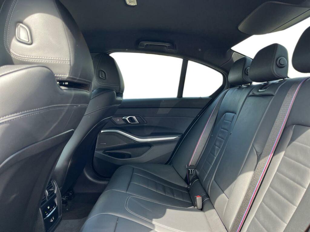 BMW 3 Series 2L M Sport Blue #4
