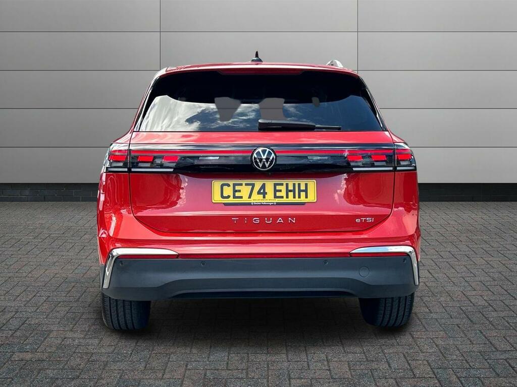 Volkswagen Tiguan 1.5 Etsi 150 Elegance Dsg Red #6
