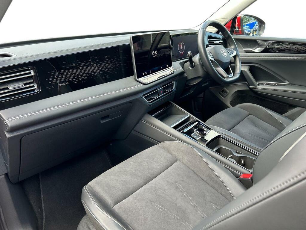 Volkswagen Tiguan 1.5 Etsi Mhev Elegance Dsg Euro 6 Ss Red #3