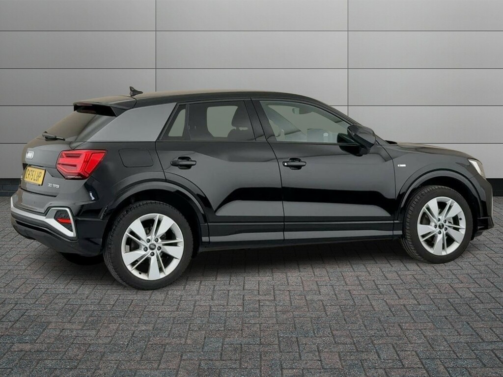 Audi Q2 35 Tfsi Black Edition S Tronic Tech Grey #19