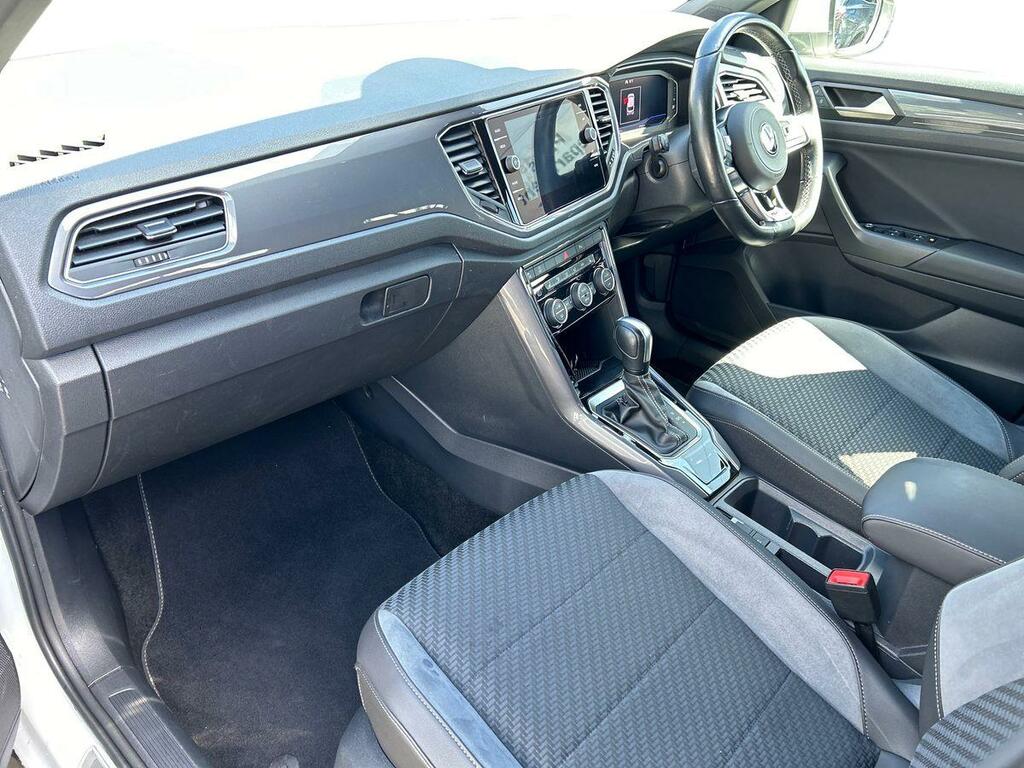 Volkswagen T-Roc 2.0 Tdi R-line Dsg Silver #3