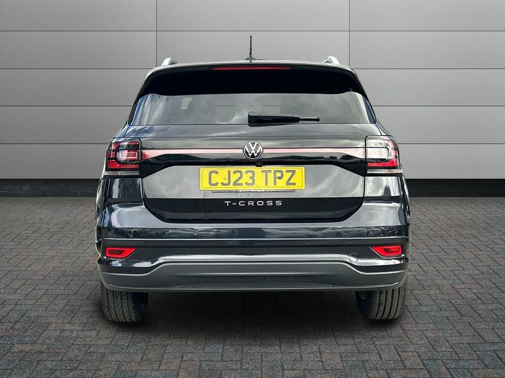 Volkswagen T-Cross 1.5 Tsi Evo R-line Dsg Black #6