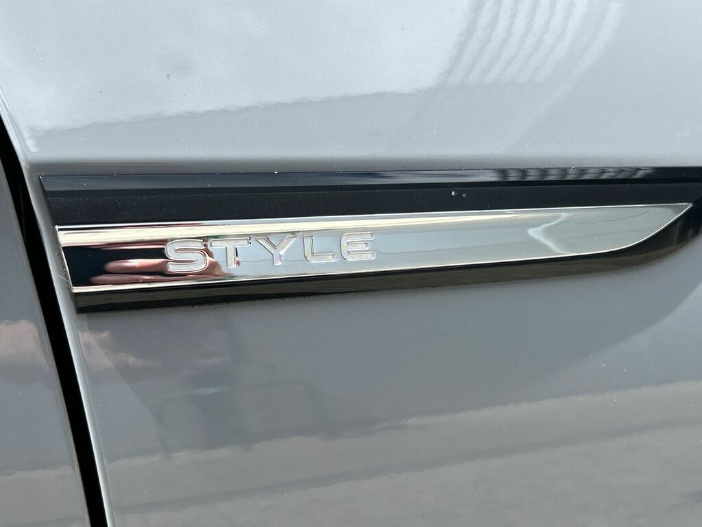 Volkswagen Golf Golf R Tsi 4Motion S-a Black #30
