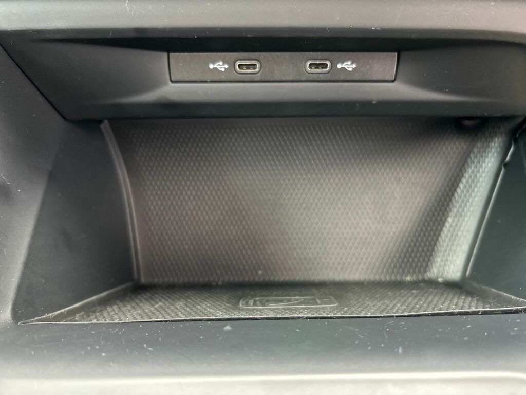 Volkswagen Golf Golf R Tsi 4Motion S-a Black #28