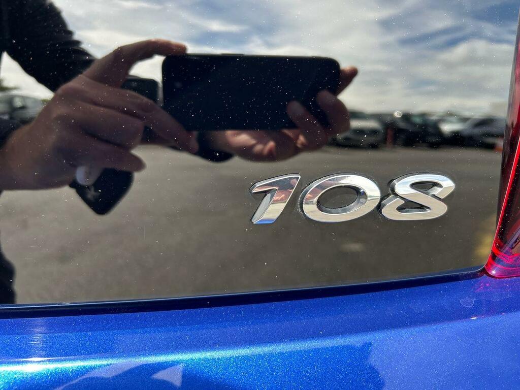 Peugeot 108 108 Active Red #18