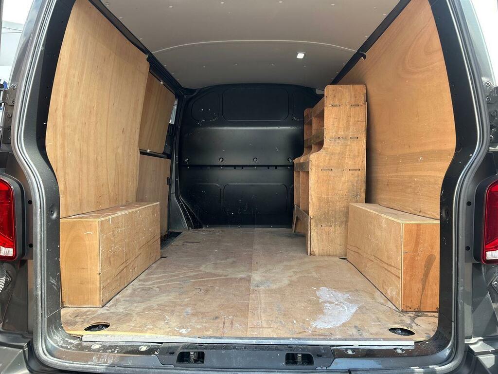 Volkswagen Transporter Highline Grey #10