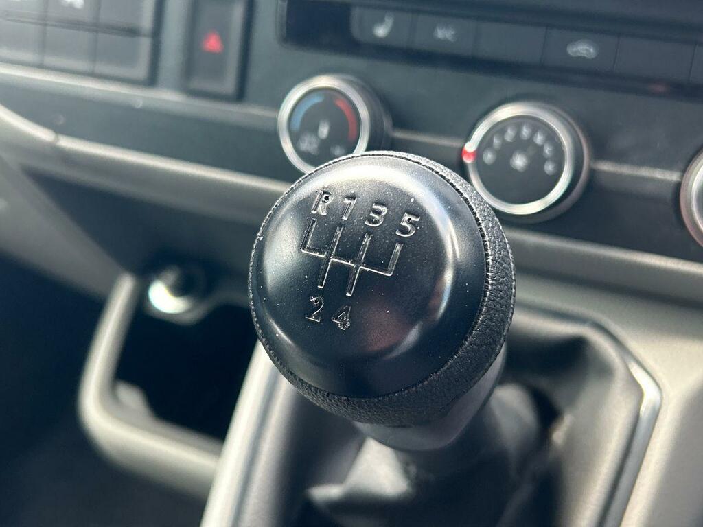 Volkswagen Transporter Highline Grey #22