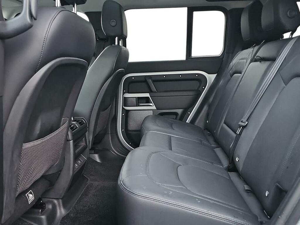 Land Rover Defender 110 3.0 D250 Xs Edition Silver #4