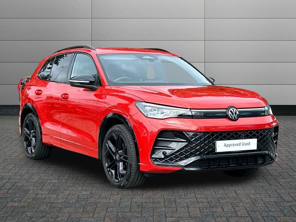 Volkswagen Tiguan 1.5 Etsi Mhev R-line Dsg Euro 6 Ss CN26WFF Red