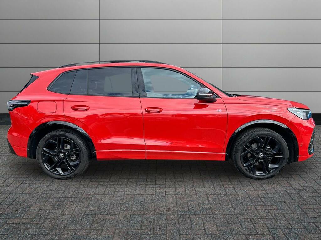 Volkswagen Tiguan 1.5 Etsi Mhev R-line Dsg Euro 6 Ss CN26WFF Red #5