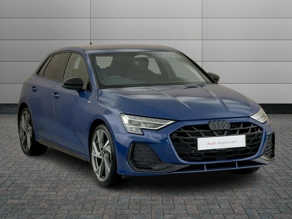 Audi A3 1.5 Tfsi Black Edition Sportback S Tronic Euro 6 CV75ENL Blue