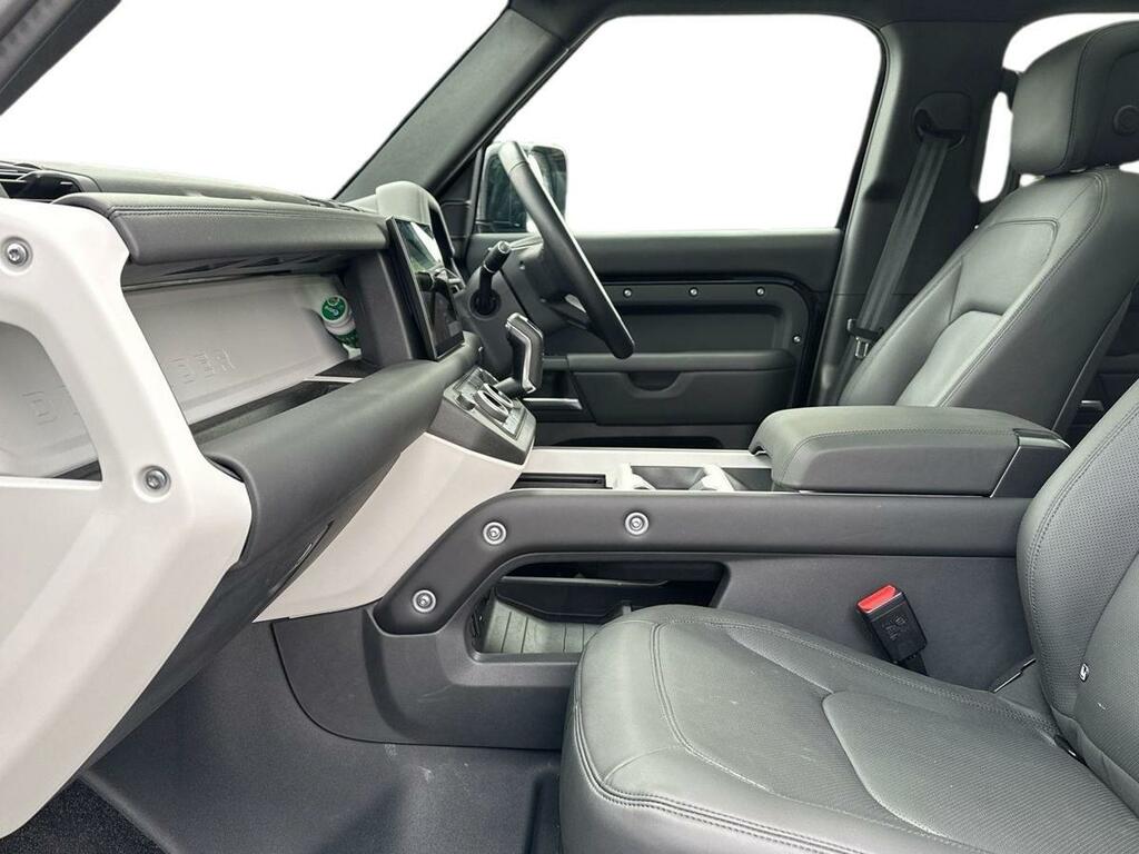 Land Rover Defender 110 3.0 D350 X-dynamic Hse Black #3