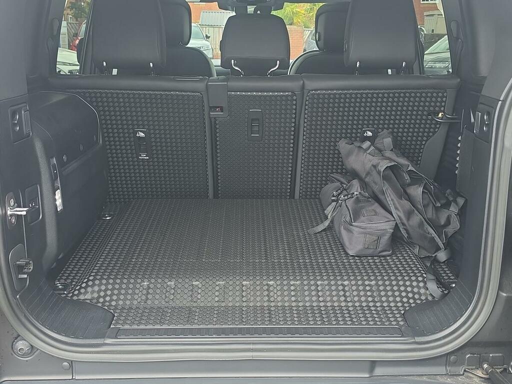 Land Rover Defender 110 X-dynamic S Brown #10
