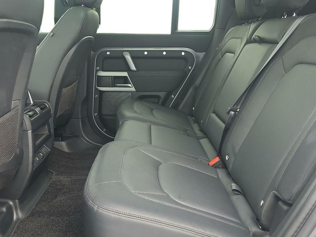 Land Rover Defender 110 2.0 P400e 15.4Kwh X-dynamic Hse Suv Plu Grey #4