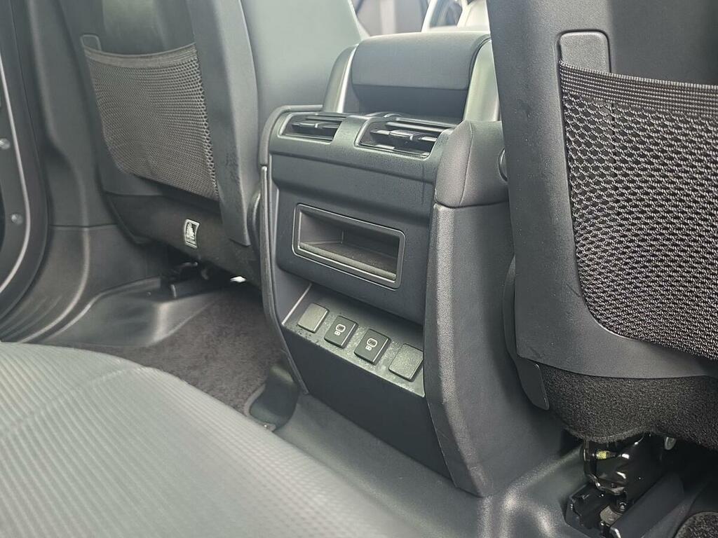 Land Rover Defender 110 X-dynamic S Brown #18