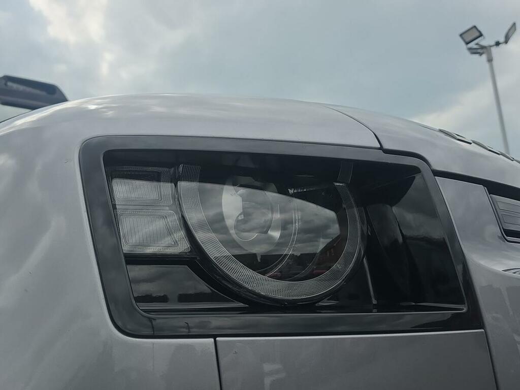 Land Rover Defender 110 X-dynamic S Brown #17