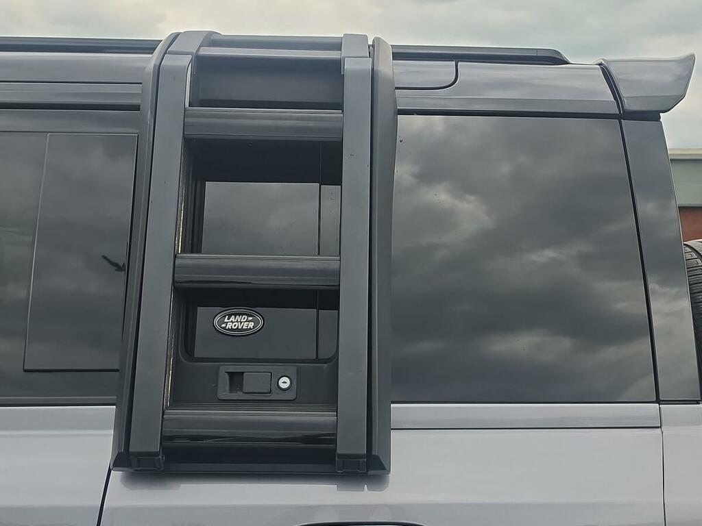 Land Rover Defender 110 X-dynamic S Brown #27