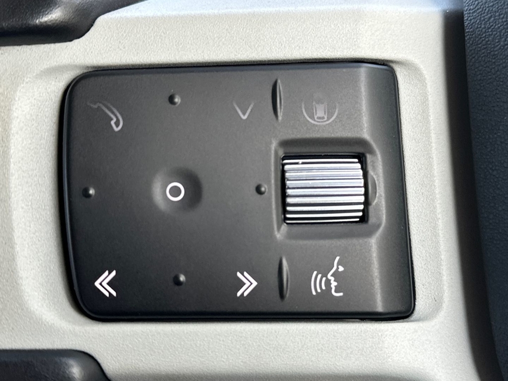 Land Rover Defender 90 X-dynamic Se Black #47