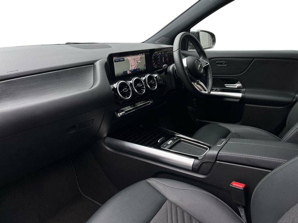 Mercedes-Benz GLA Class 1.3 Gla180h Mhev Sport Edition 7G-dct Euro 6 Ss KN25PVX Grey #3