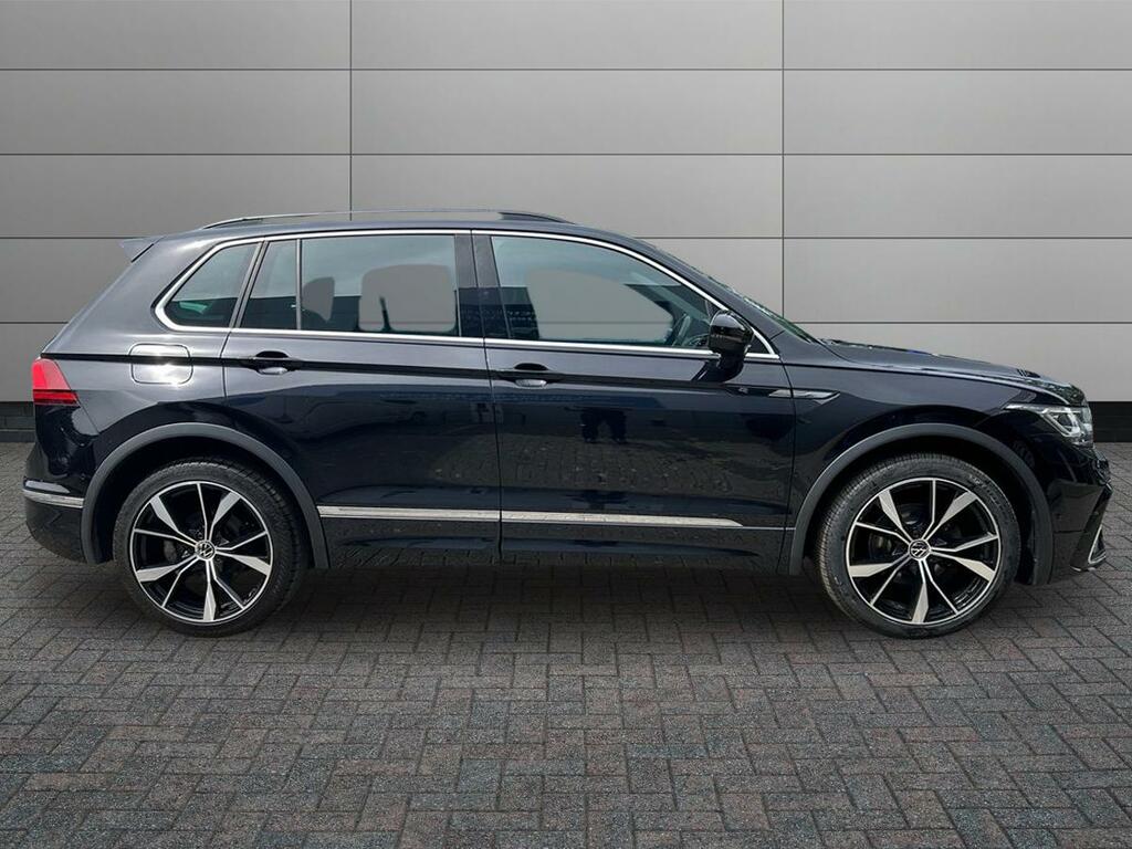 Volkswagen Tiguan 1.5 Tsi R-line Dsg Euro 6 Ss CA22XNM Black #5