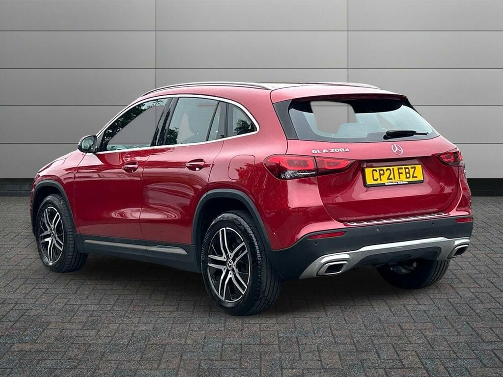 Mercedes-Benz GLA Class 2.0 Gla200d Sport Executive 8G-dct Euro 6 Ss CP21FBZ Red #2