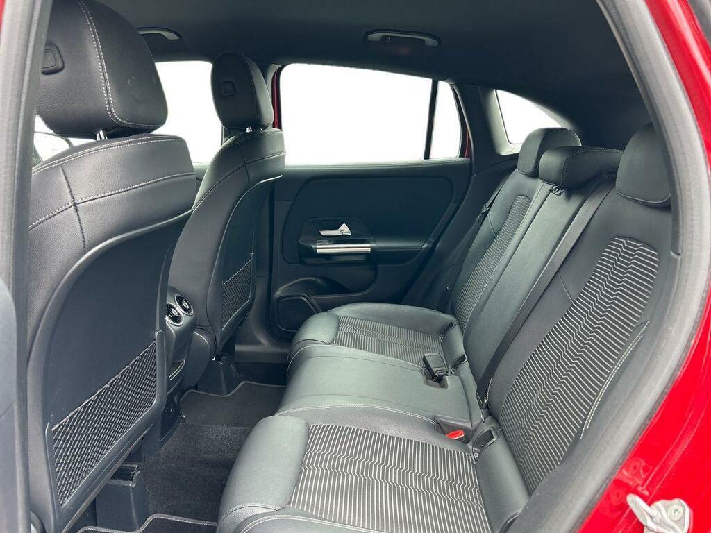 Mercedes-Benz GLA Class 2.0 Gla200d Sport Executive 8G-dct Euro 6 Ss CP21FBZ Red #4