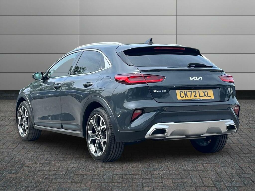 Kia Xceed 1.6 Gdi 8.9Kwh 4 Suv Plug-in Hybrid Dct Grey #2