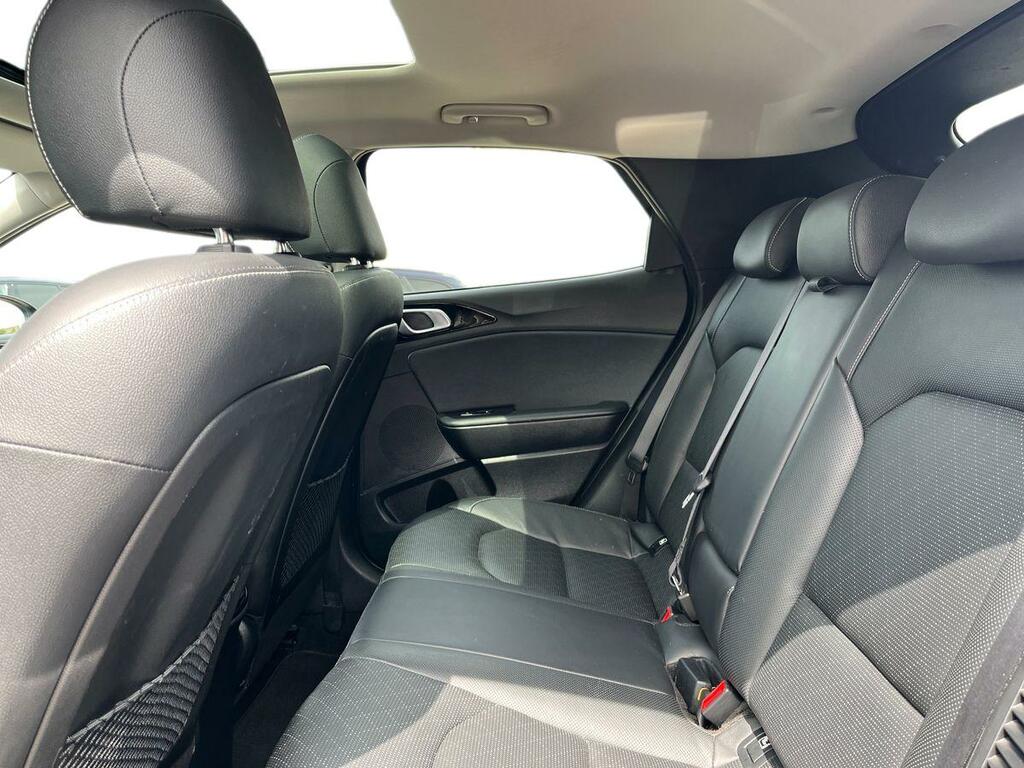 Kia Xceed 1.6 Gdi 8.9Kwh 4 Suv Plug-in Hybrid Dct Grey #4