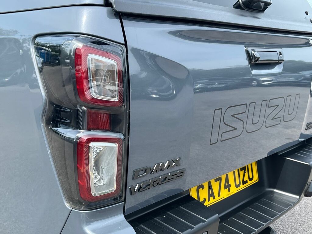 Isuzu D-Max 1.9 Td Dl40 Pickup Double Cab 4Wd Red #26
