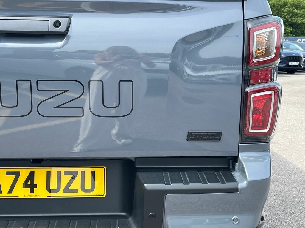Isuzu D-Max 1.9 Td Dl40 Pickup Double Cab 4Wd Red #25