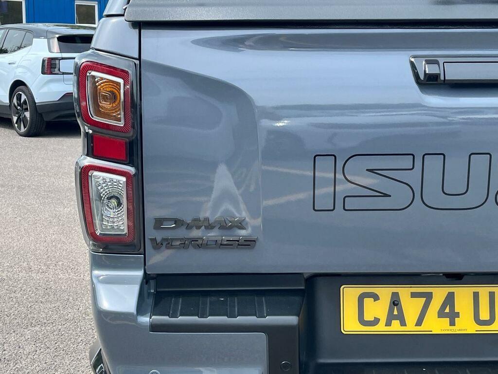 Isuzu D-Max 1.9 Td Dl40 Pickup Double Cab 4Wd Red #17