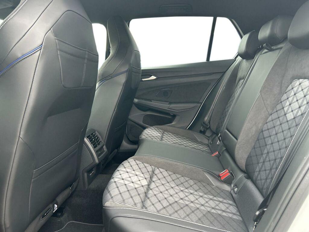 Volkswagen Golf 1.5 Etsi Mhev Black Edition Dsg Euro 6 Ss CP75PTU White #4