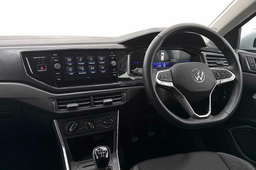 Volkswagen Taigo 1.0 Tsi Match Click And Collect Silver #2