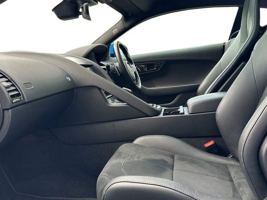 Jaguar F-Type 5.0 P450 R-dynamic Blue #3