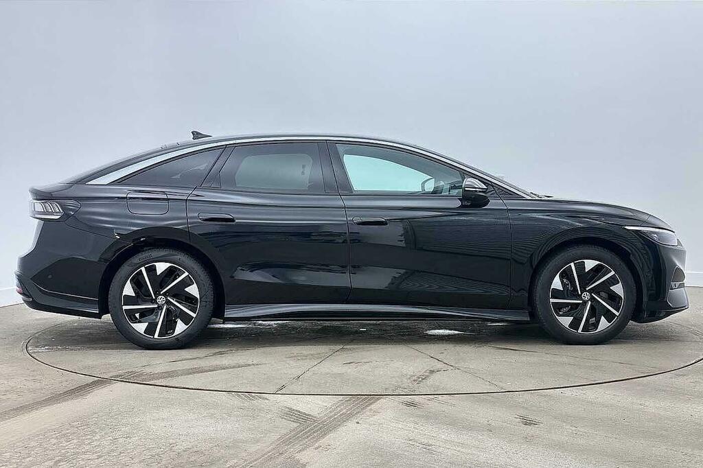 Volkswagen ID.7 Pro 77Kwh Match Plus Fastback 2 Black #4