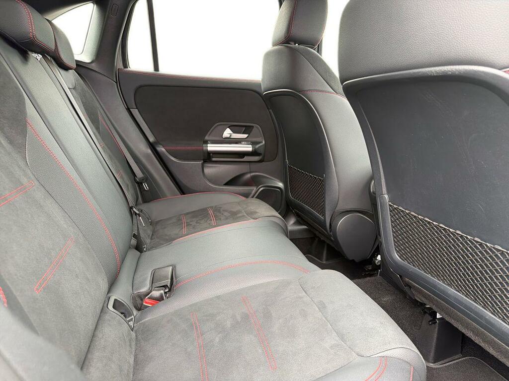 Mercedes-Benz GLA Class 1.3 Gla200h Mhev Amg Line Executive 7G-dct Euro Grey #4
